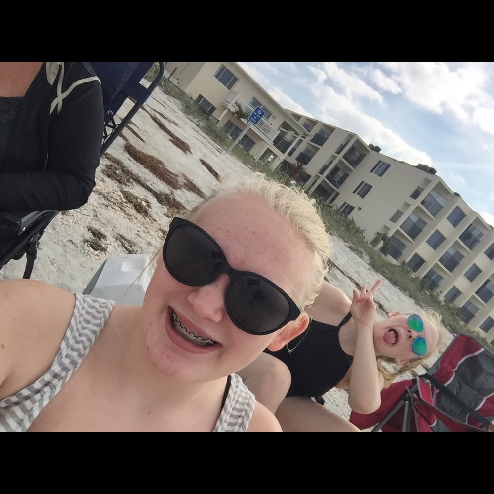 Meet your Posher, Zoe